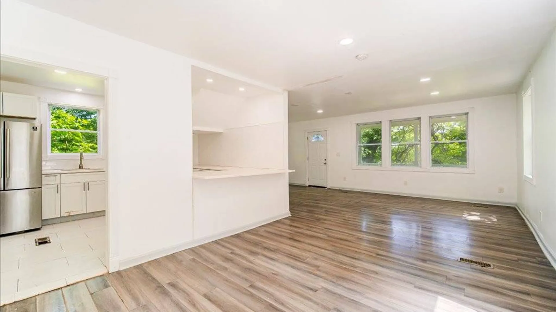 Property at 629 South Road, Milton, NY 12547 11