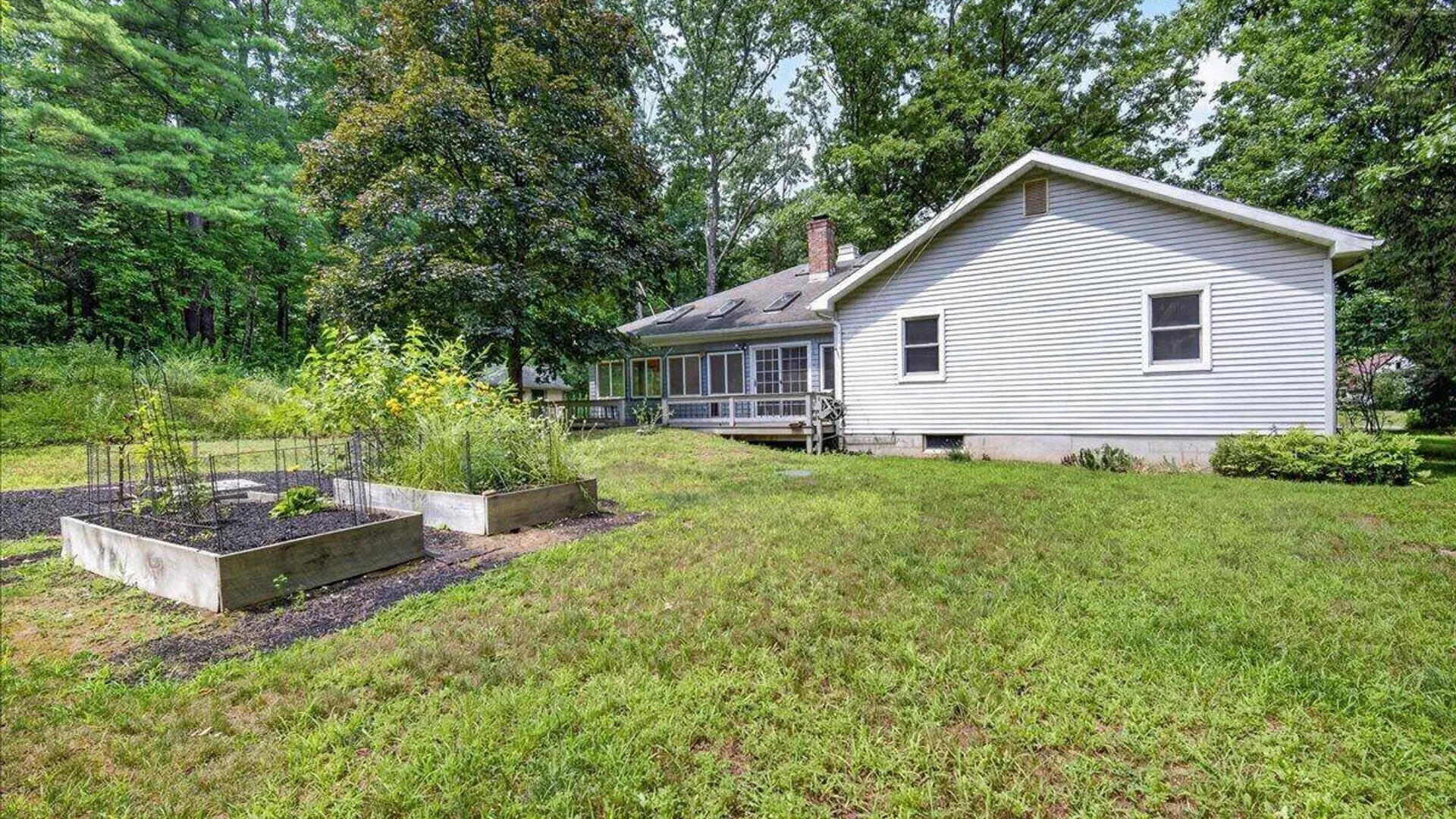 Property at 21 Knollwood Drive, Wilton, NY 12866 39