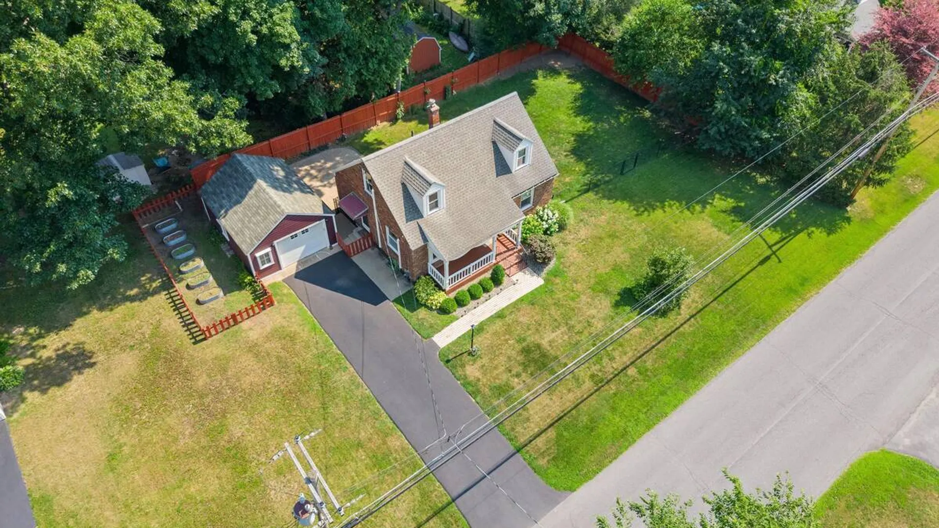 Property at 9 Sutherland Drive, Glenville, NY 12302 5