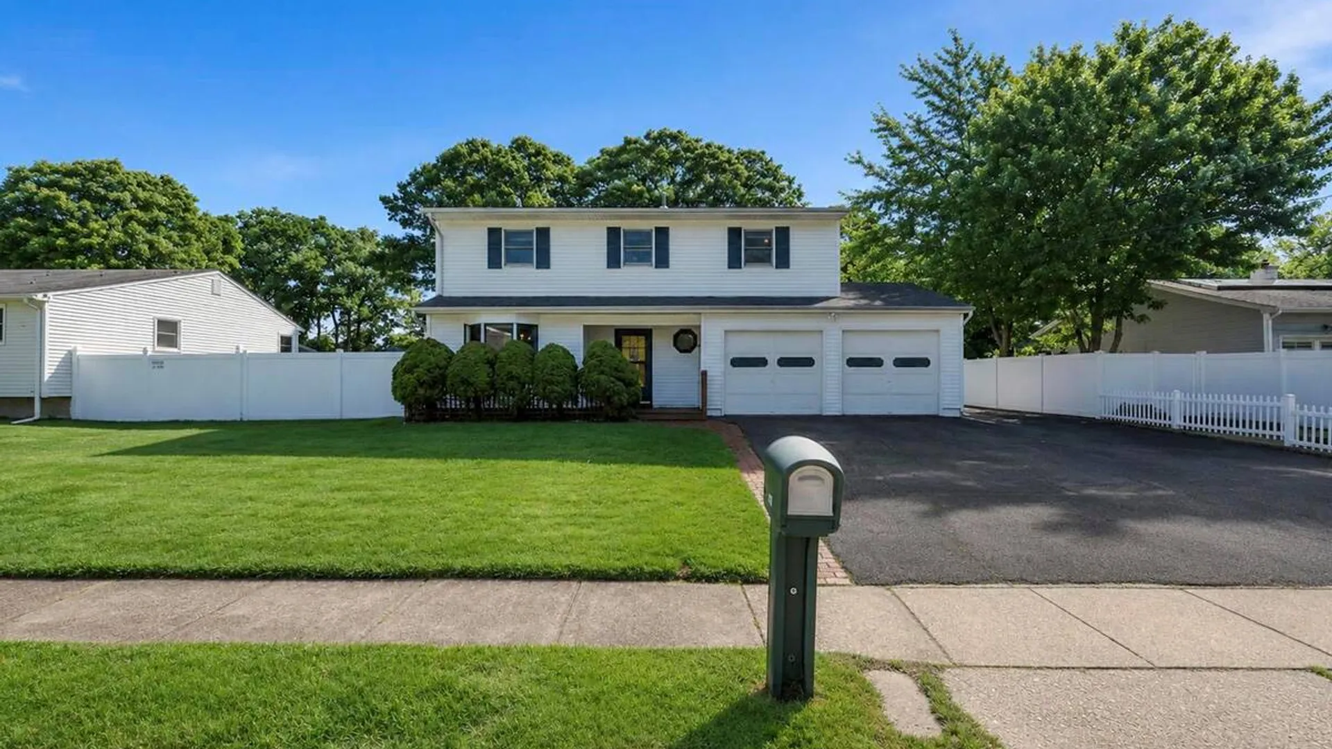 Property at 117 Selden Boulevard, Centereach, NY 11720 3