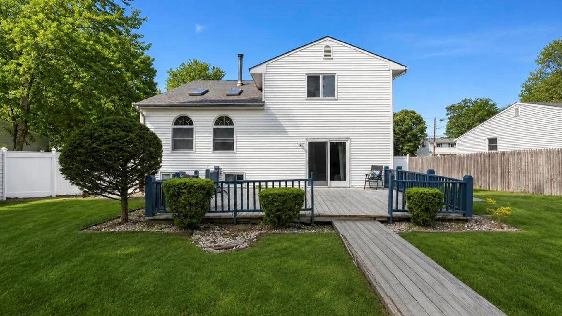 Property at 117 Selden Boulevard, Centereach, NY 11720 6