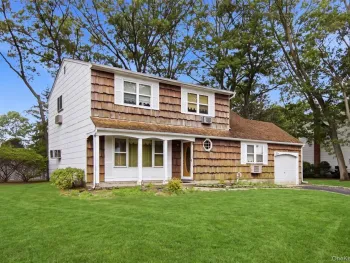 Property at 4 Smithtown Crescent, Smithtown, NY 11787