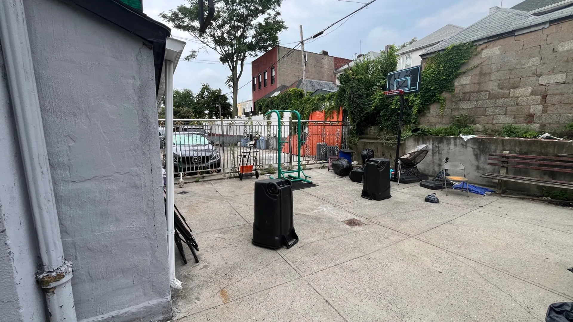 Property at 726 east 53, brooklyn, NY 11203 6