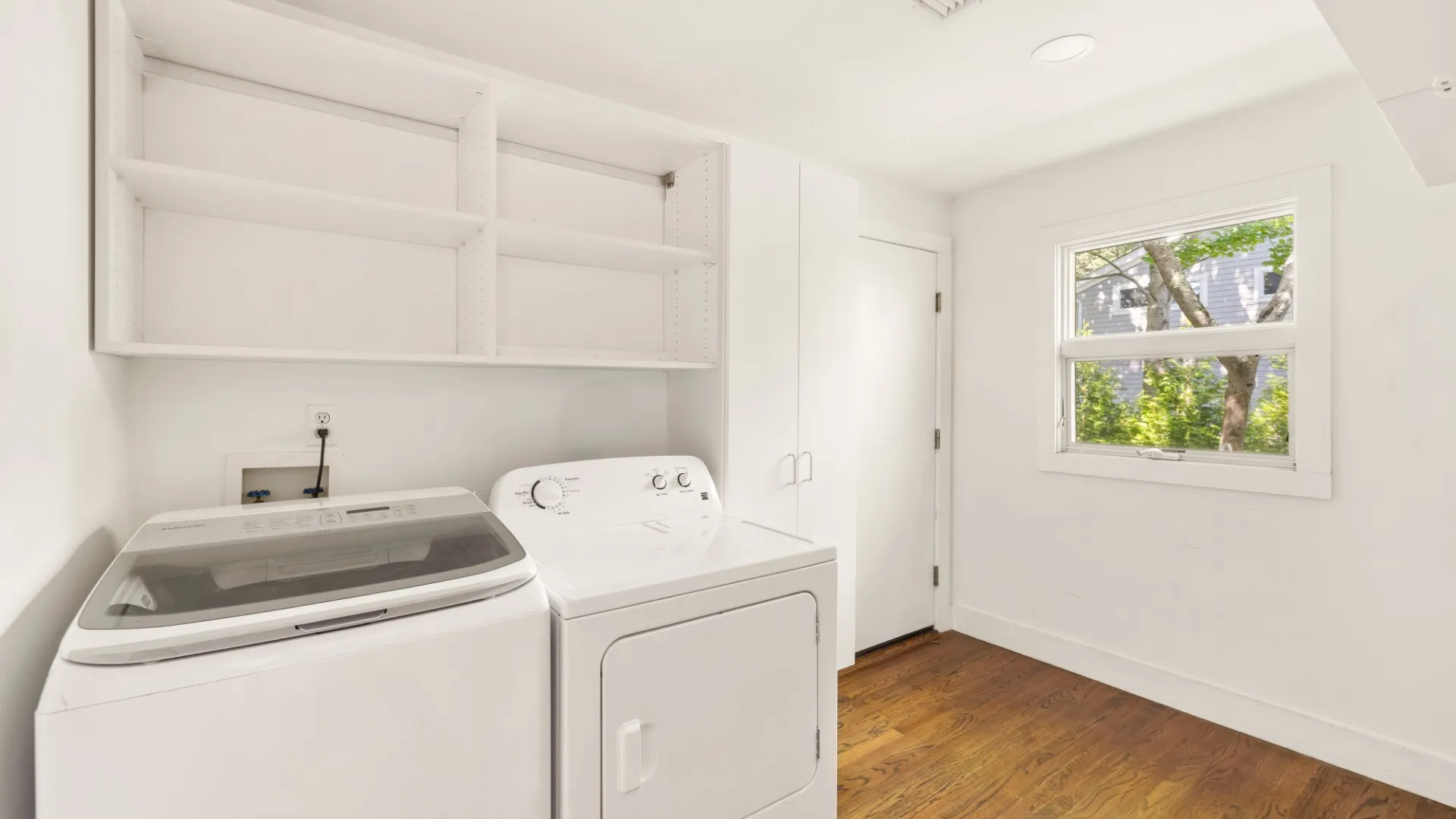Property at 18 SUNSET RD, Sag Harbor, NY 11963 16