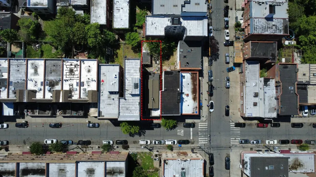 Property at 742 E 214 Street, Bronx, NY 10467