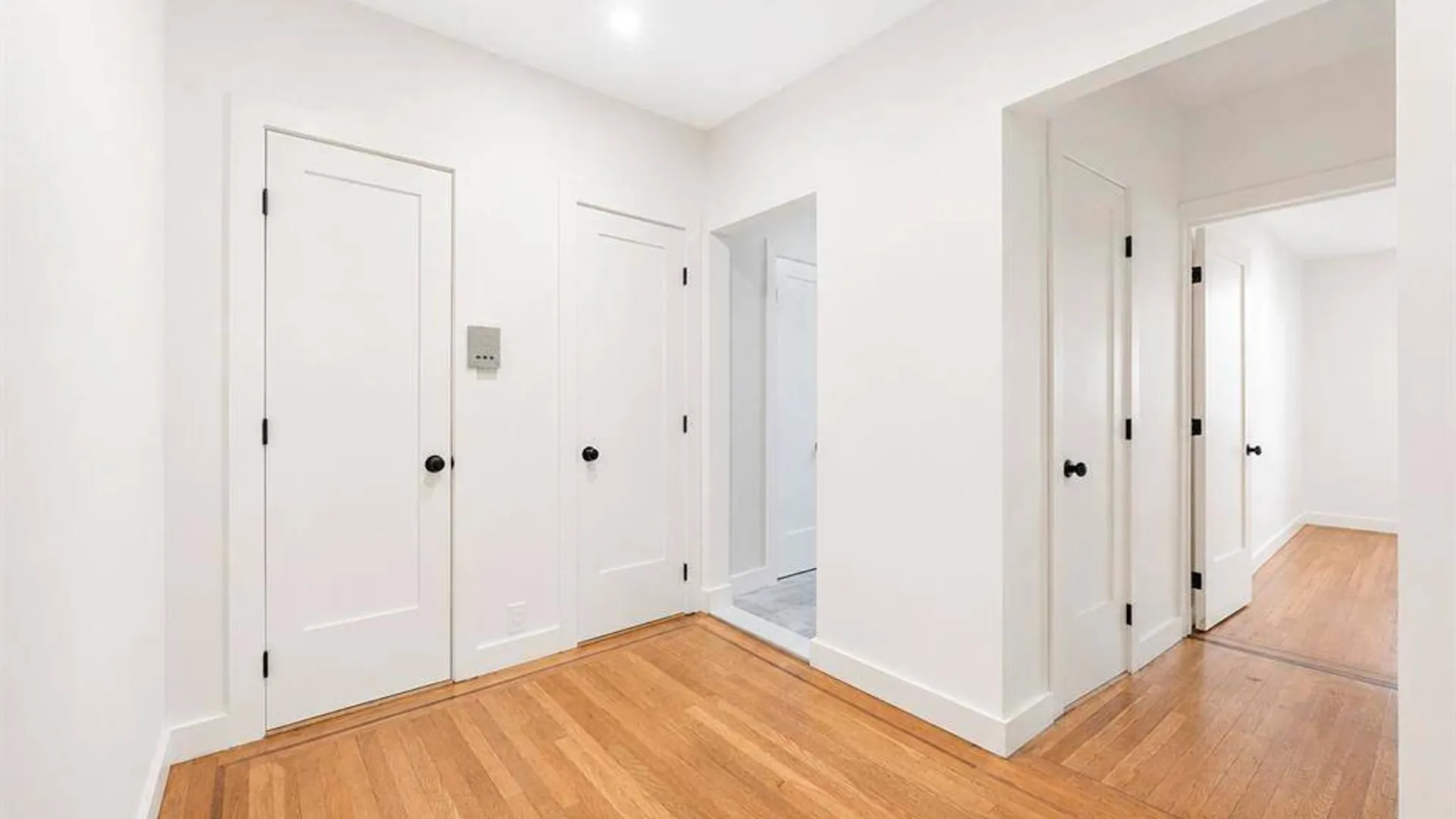 Property at 2925 Matthews Avenue, Bronx, NY 10467 5