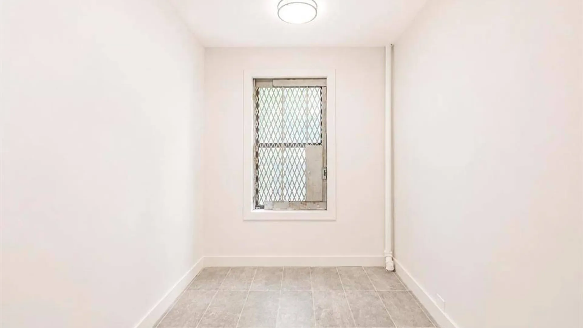 Property at 2925 Matthews Avenue, Bronx, NY 10467 17