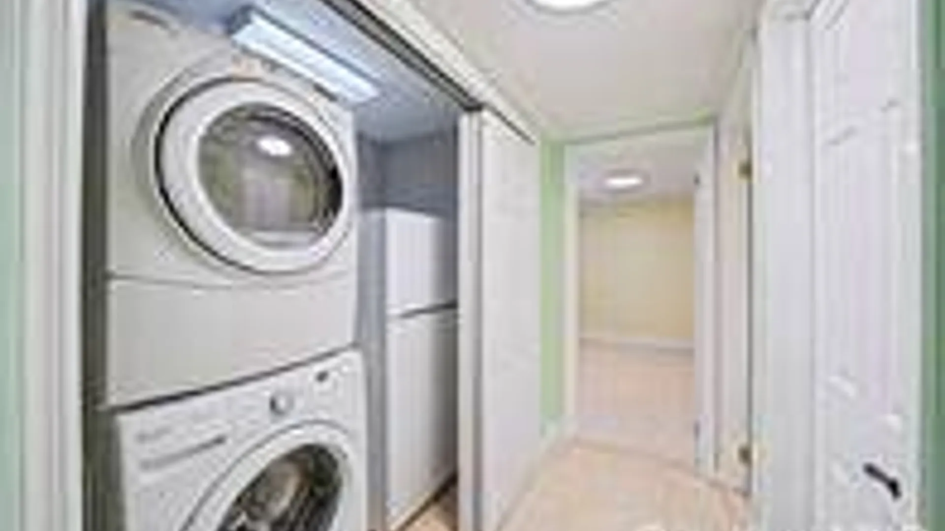 Property at 5 Horseshoe Drive, Holbrook, NY 11741 26