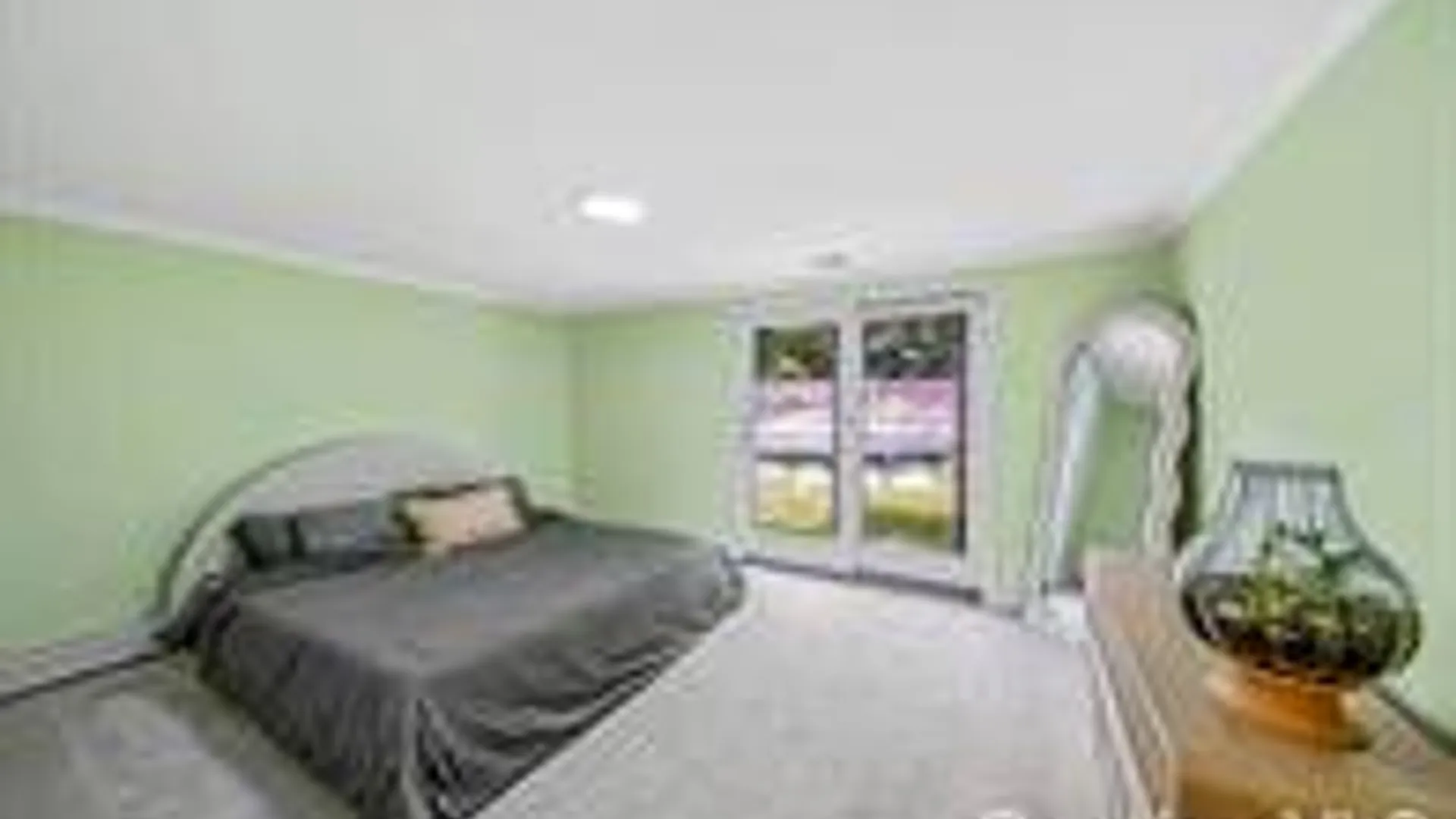 Property at 5 Horseshoe Drive, Holbrook, NY 11741 31