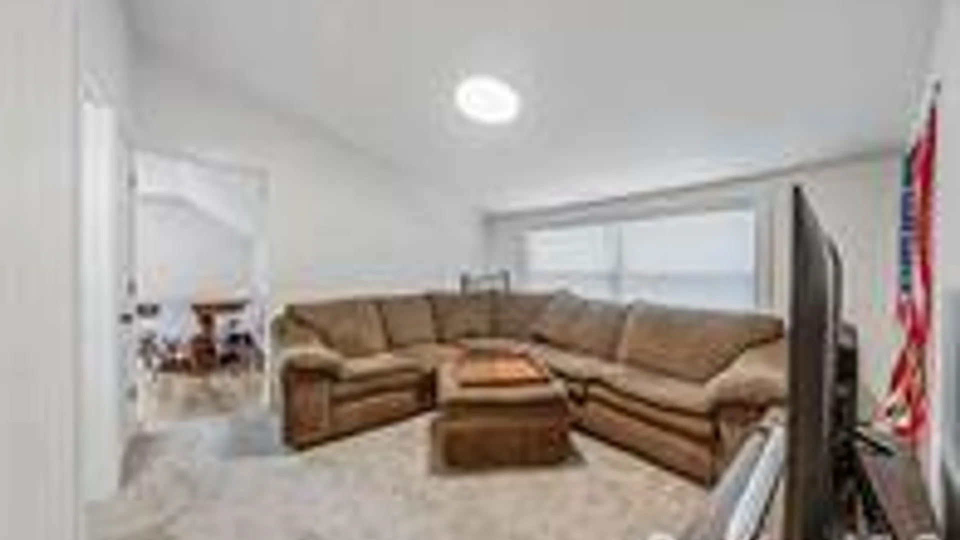Property at 5 Horseshoe Drive, Holbrook, NY 11741 36