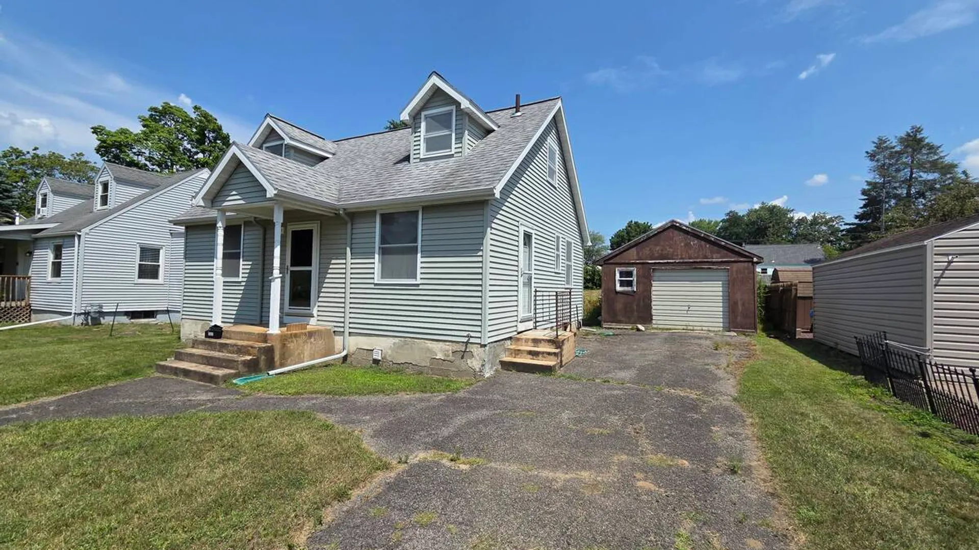 Property at 3337 Alice Street, Schenectady, NY 12304 11