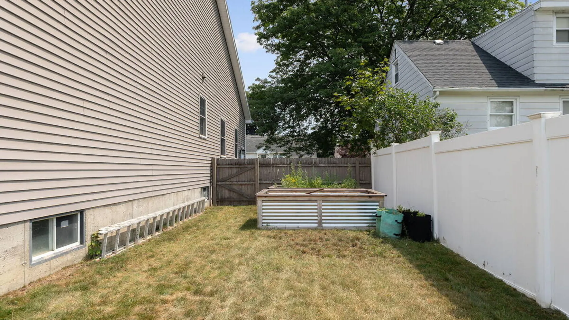 Property at 1871 Elizabeth Street, Rotterdam, NY 12303 41