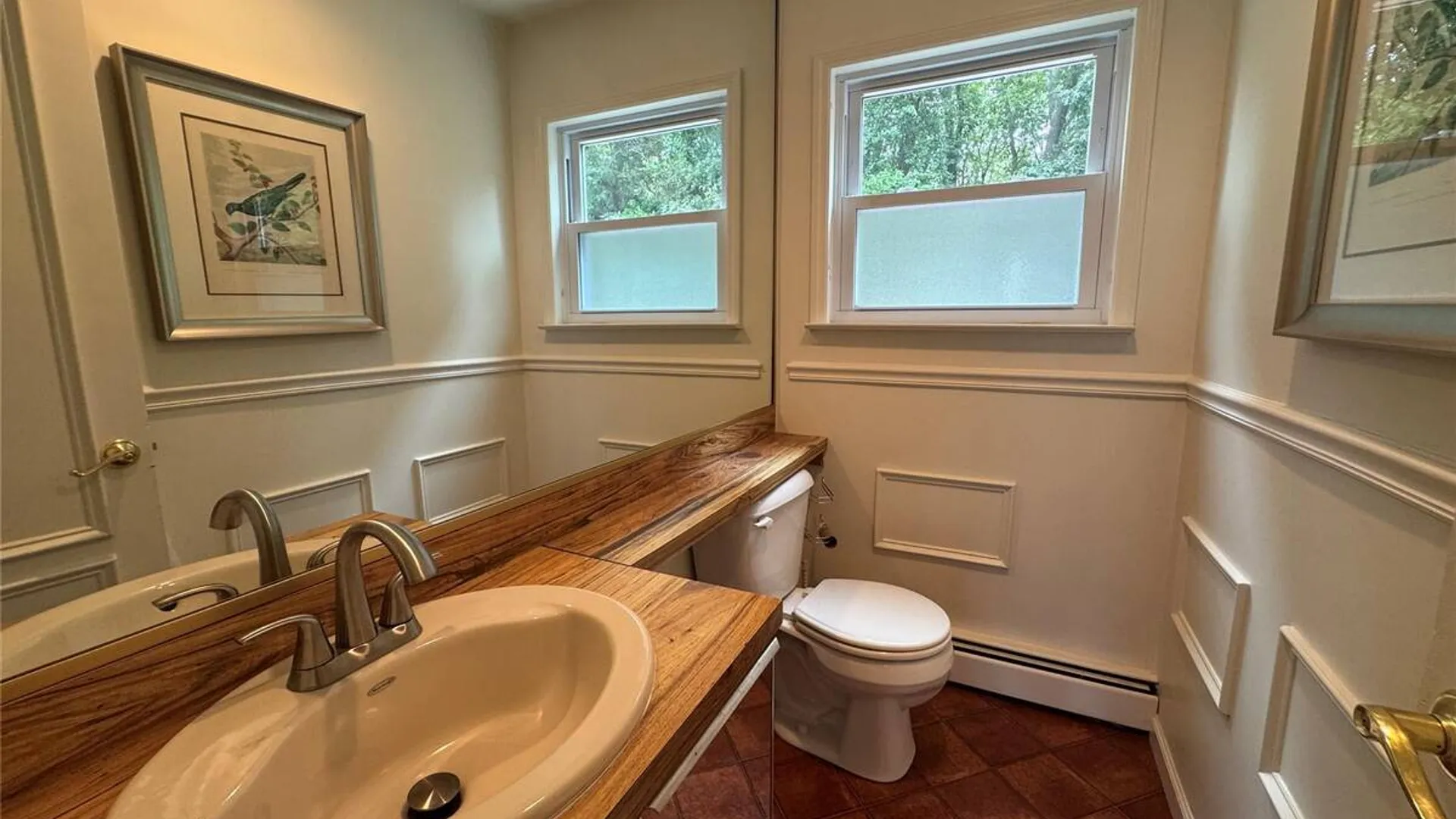 Property at 15 Stonehurst Lane, Dix Hills, NY 11746 11