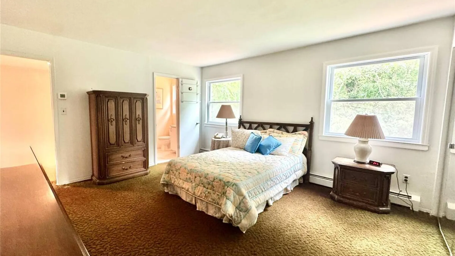 Property at 15 Stonehurst Lane, Dix Hills, NY 11746 19