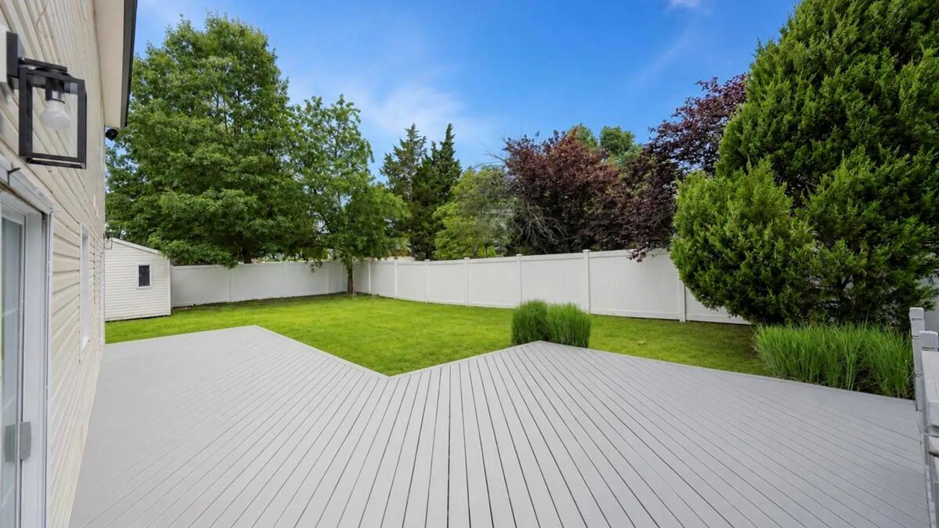 Property at 779 Peconic Avenue, West Babylon, NY 11704 7