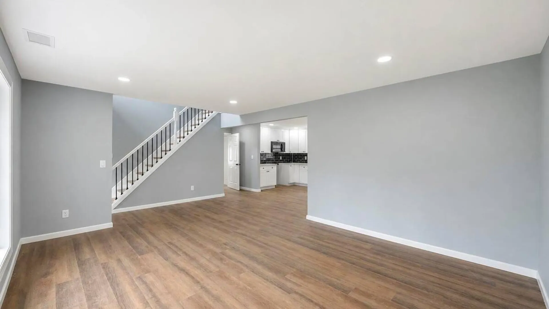 Property at 779 Peconic Avenue, West Babylon, NY 11704 14