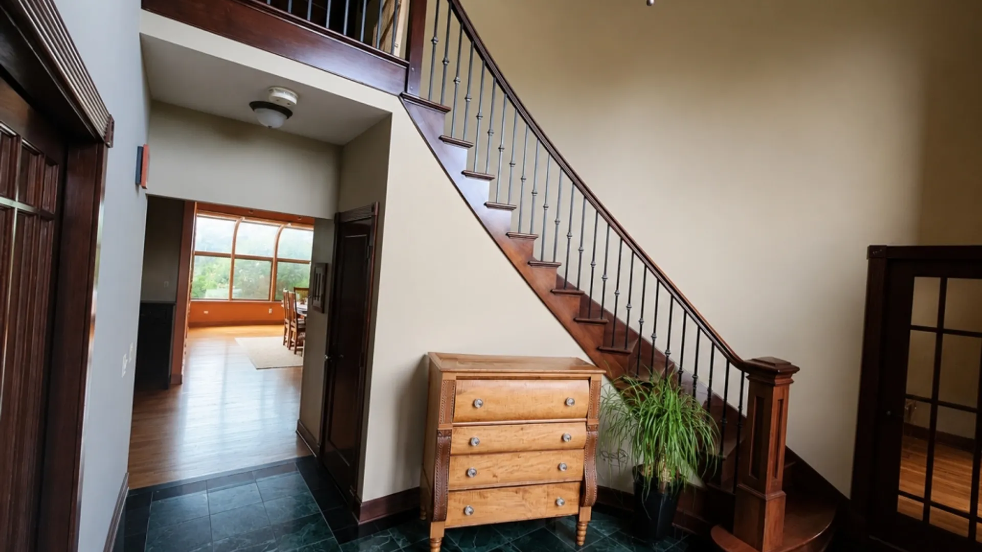 Property at 7705 Foxtail Pnes, Liverpool, NY 13090 22