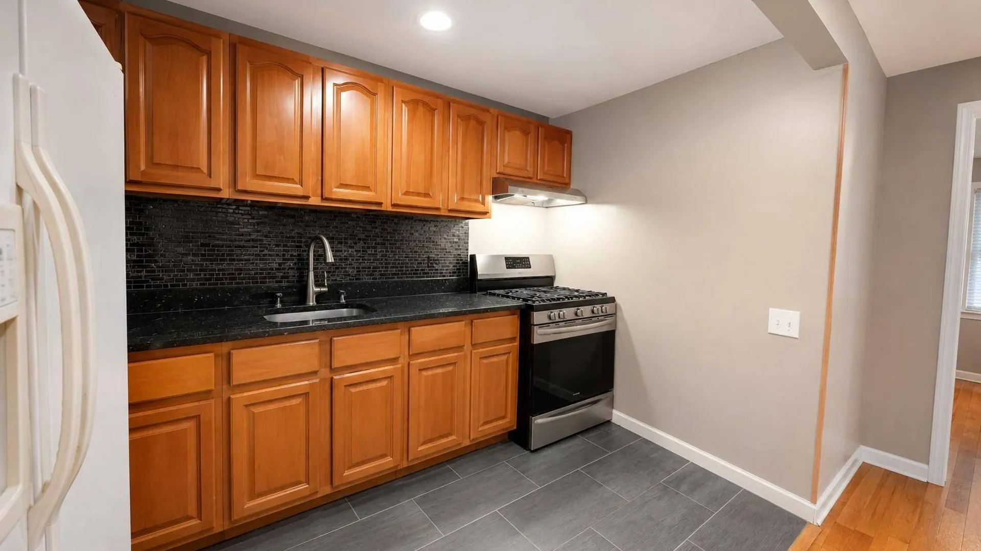 Property at 1140 Willoughby Avenue, Bushwick (East Williamsburg), NY 11237 11
