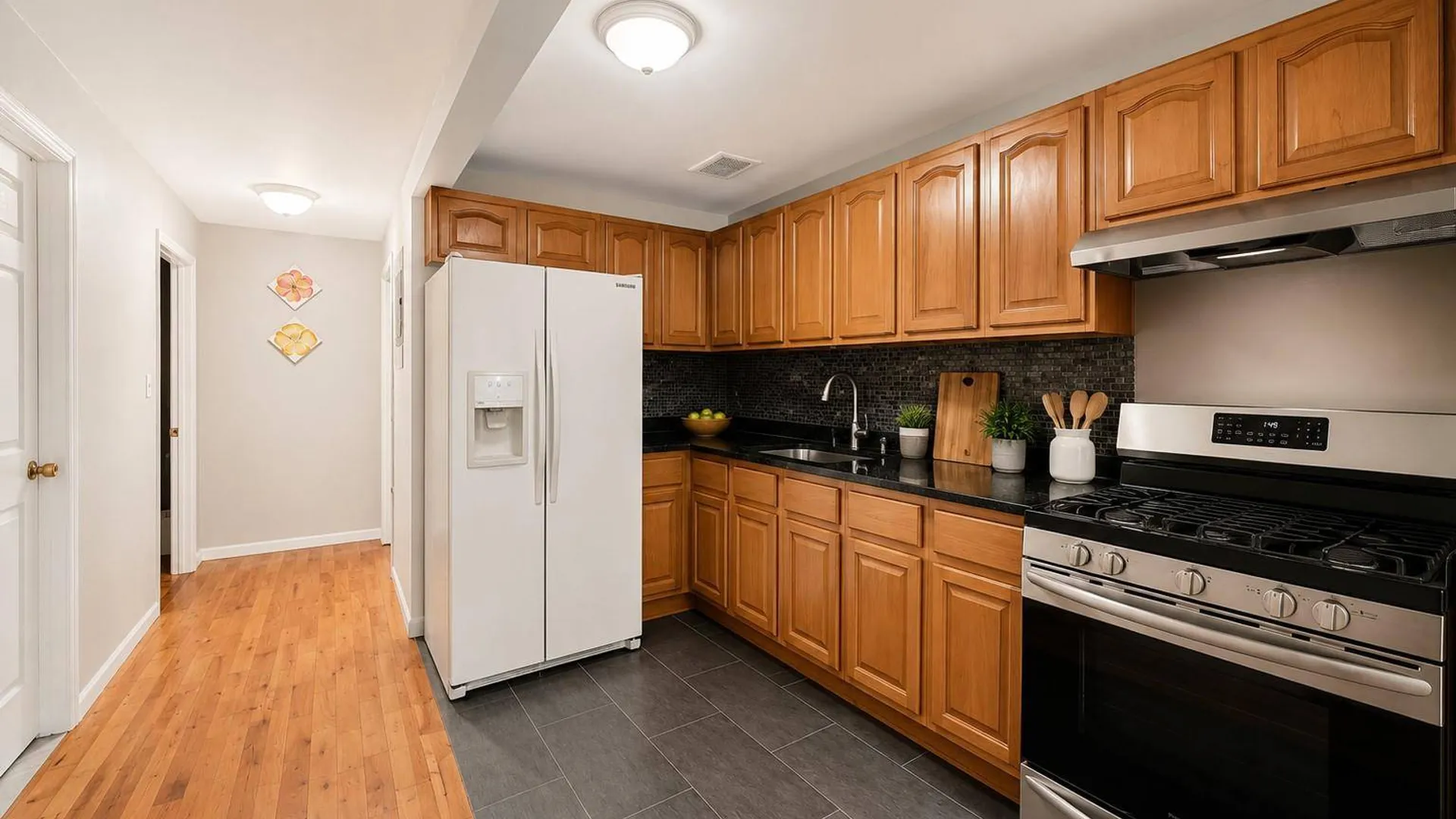 Property at 1140 Willoughby Avenue, Bushwick (East Williamsburg), NY 11237 4