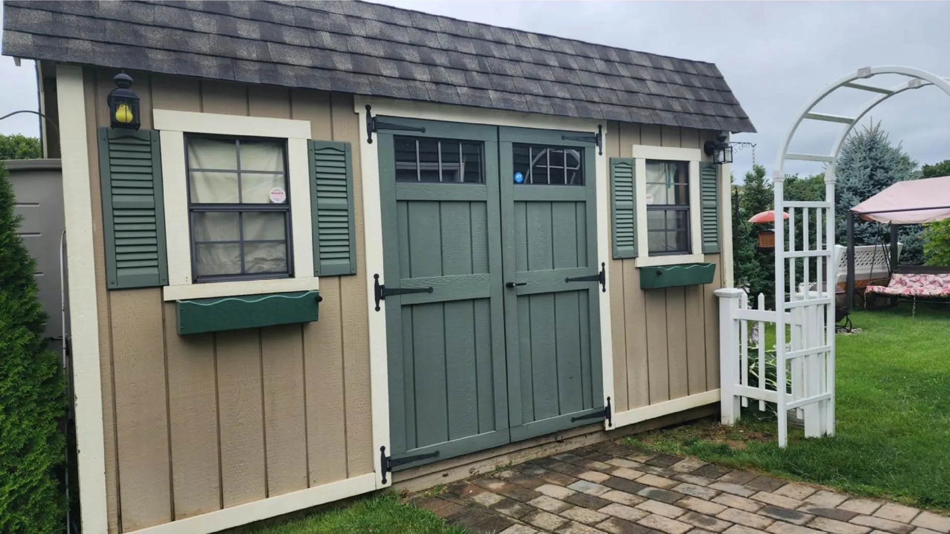 Property at 703 Fresh Pond Ave, Calverton, NY 11933 4