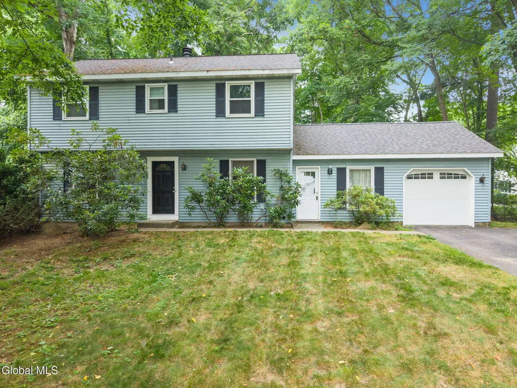 Property at 20 Longwood Drive, Clifton Park, NY 12065