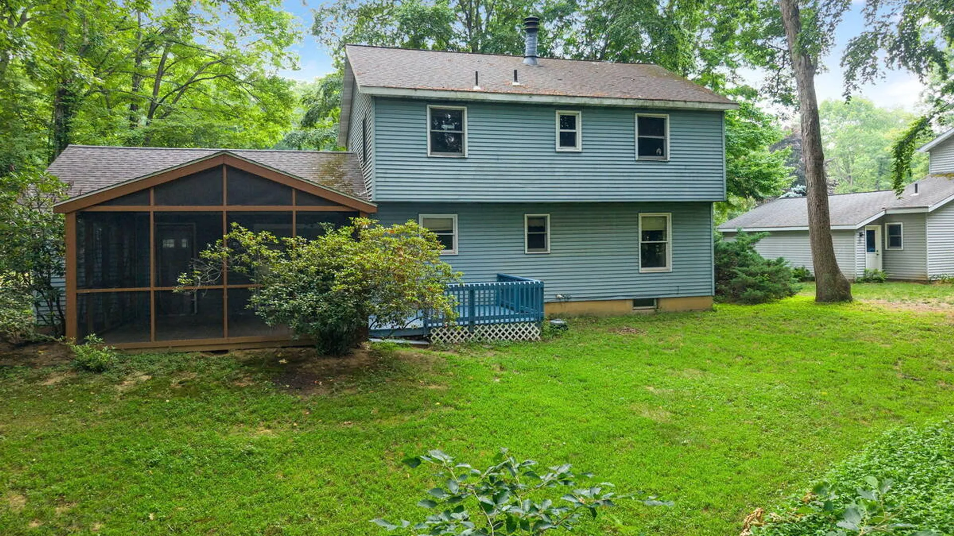 Property at 20 Longwood Drive, Clifton Park, NY 12065 54