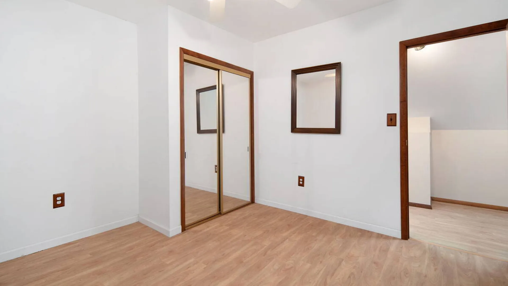 Property at 6 Quaker Drive, Colonie, NY 12309 35