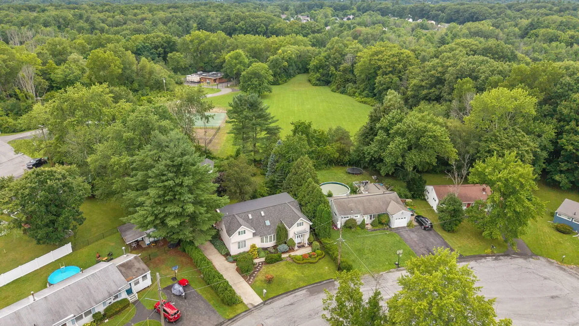 Property at 6 Quaker Drive, Colonie, NY 12309 65