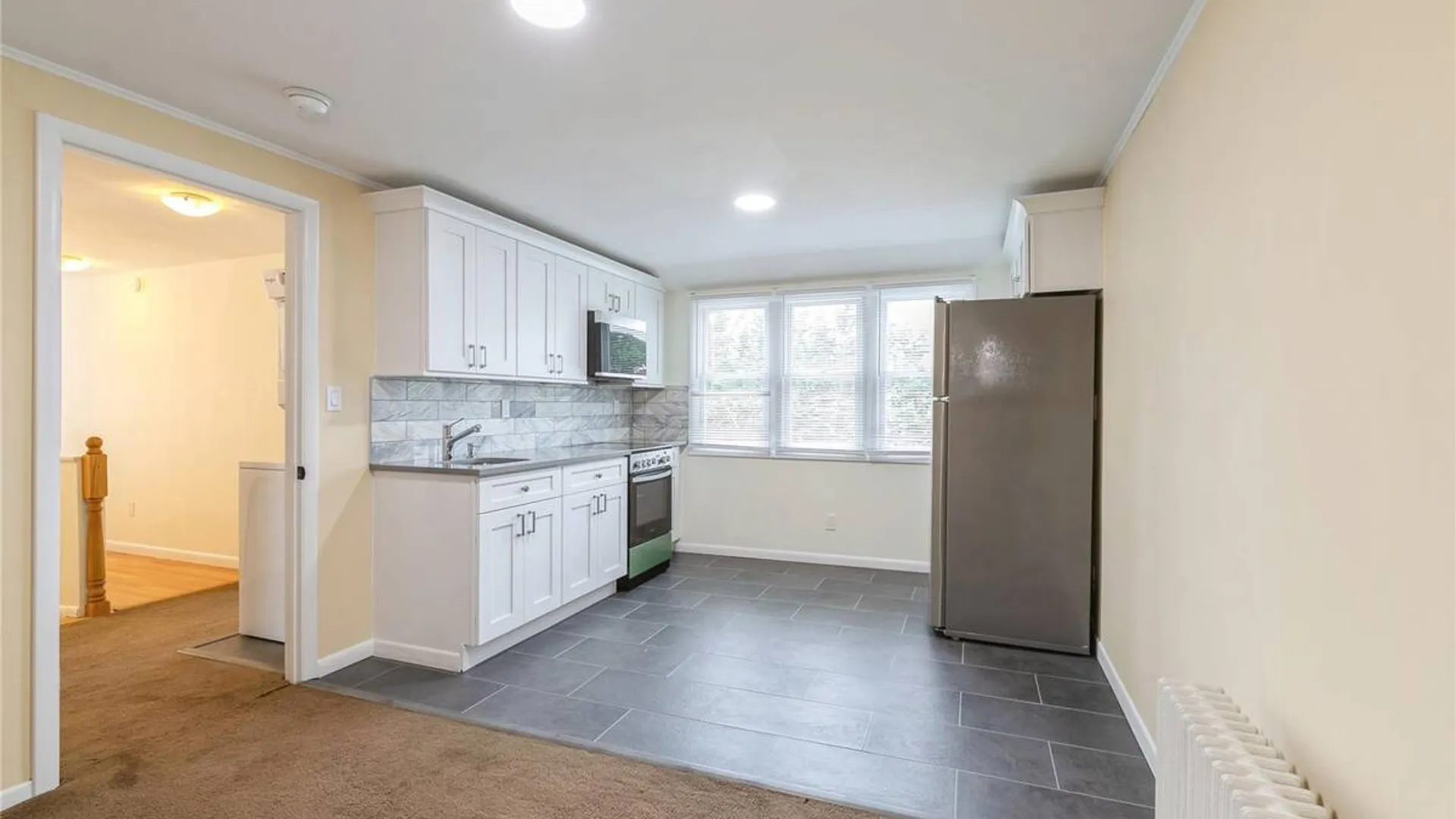 Property at 11 Deauville Parkway, Lindenhurst, NY 11757 8