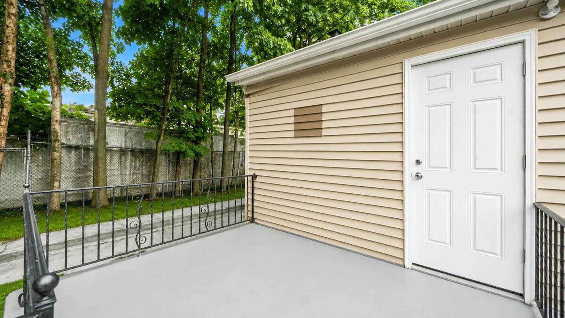 Property at 263 Valcour Avenue, Uniondale, NY 11553 9