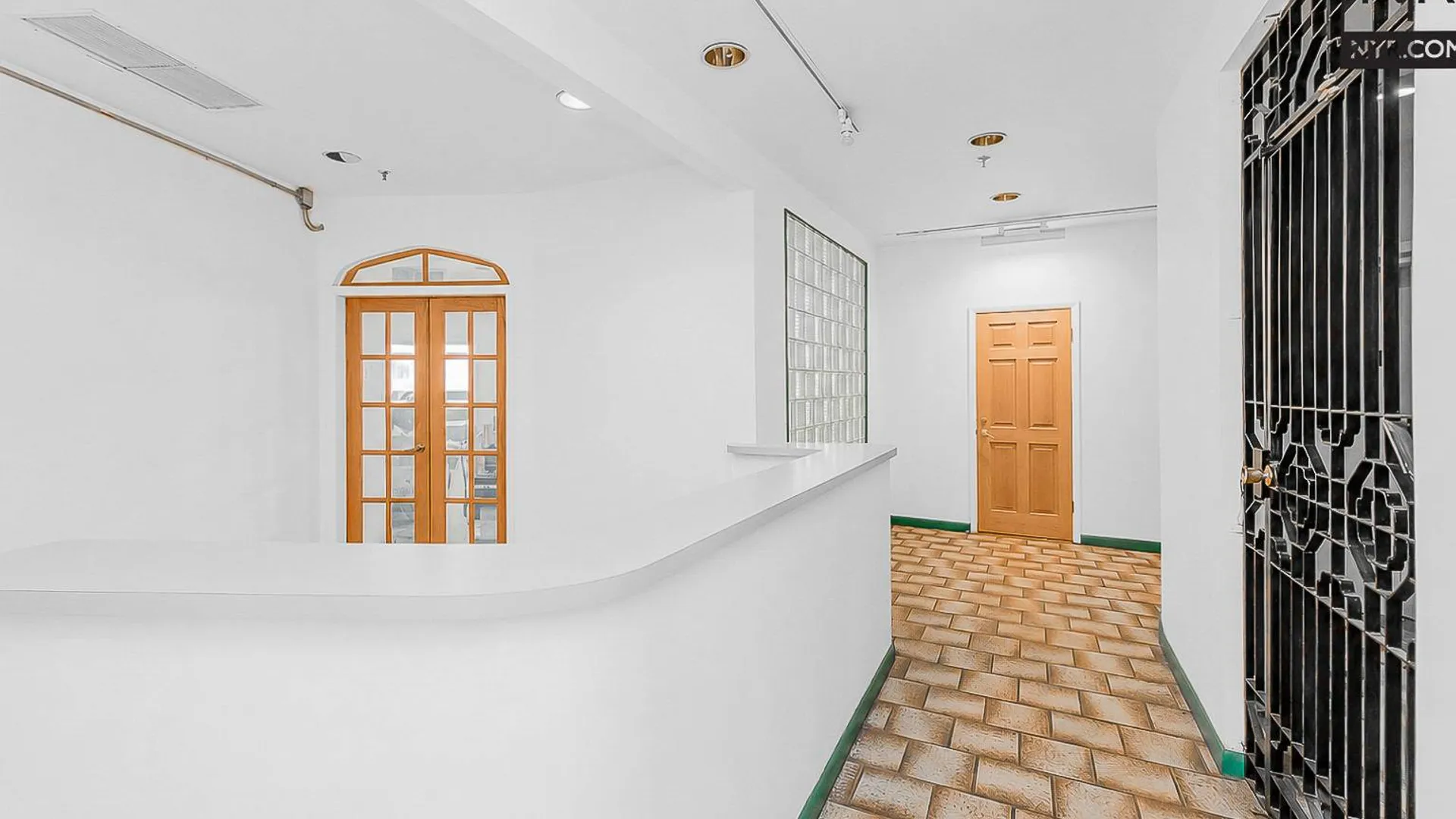 Property at 148 West 24th Street, New York, NY 10011 9