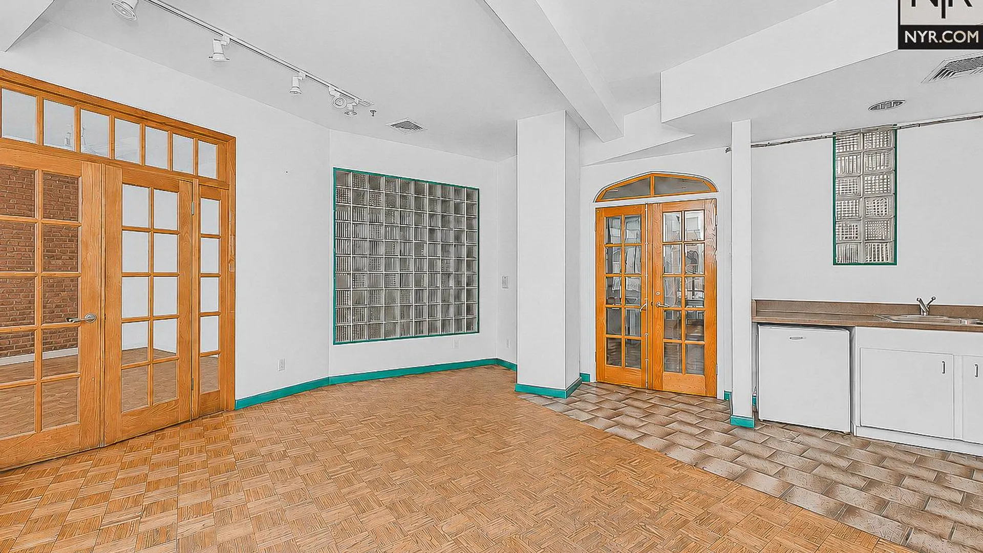 Property at 148 West 24th Street, New York, NY 10011 13