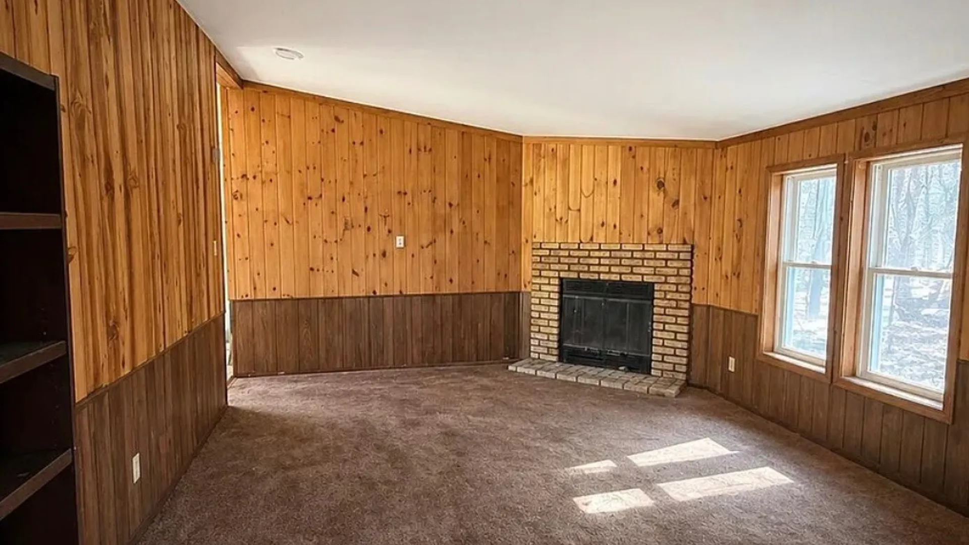 Property at 7 Covered Bridge Ln, Jay, NY 12941 6