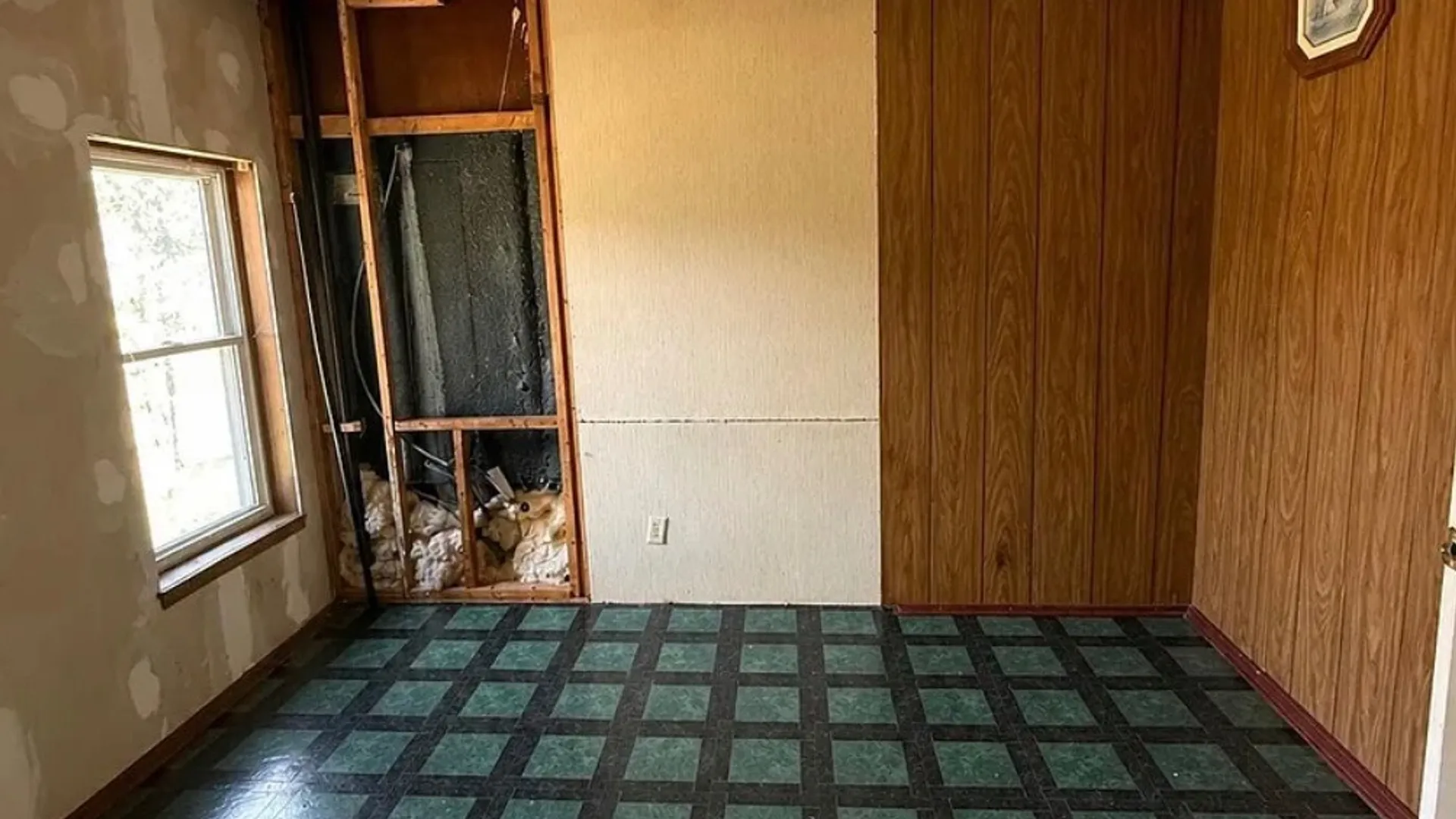 Property at 7 Covered Bridge Ln, Jay, NY 12941 13