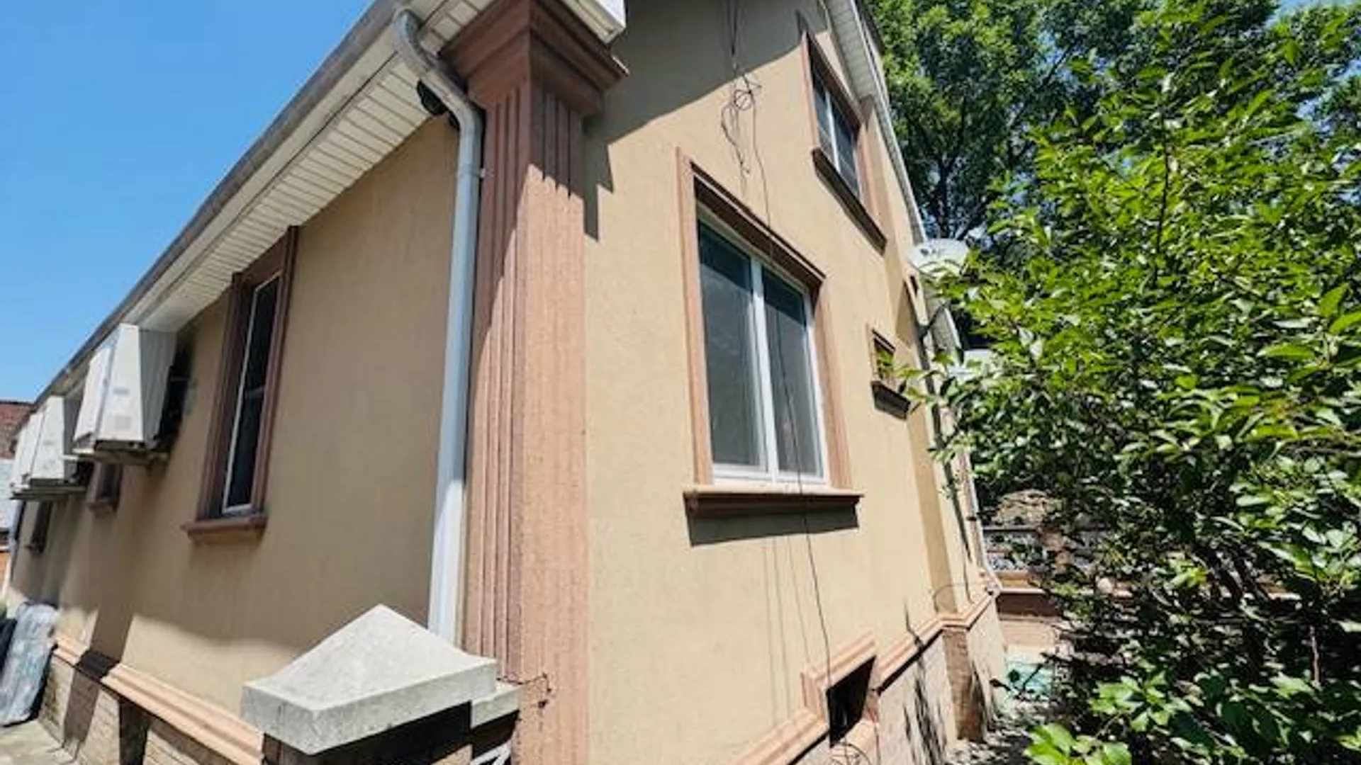 Property at 80-42 168th Street, JAMAICA ESTATES, NY 11432 3