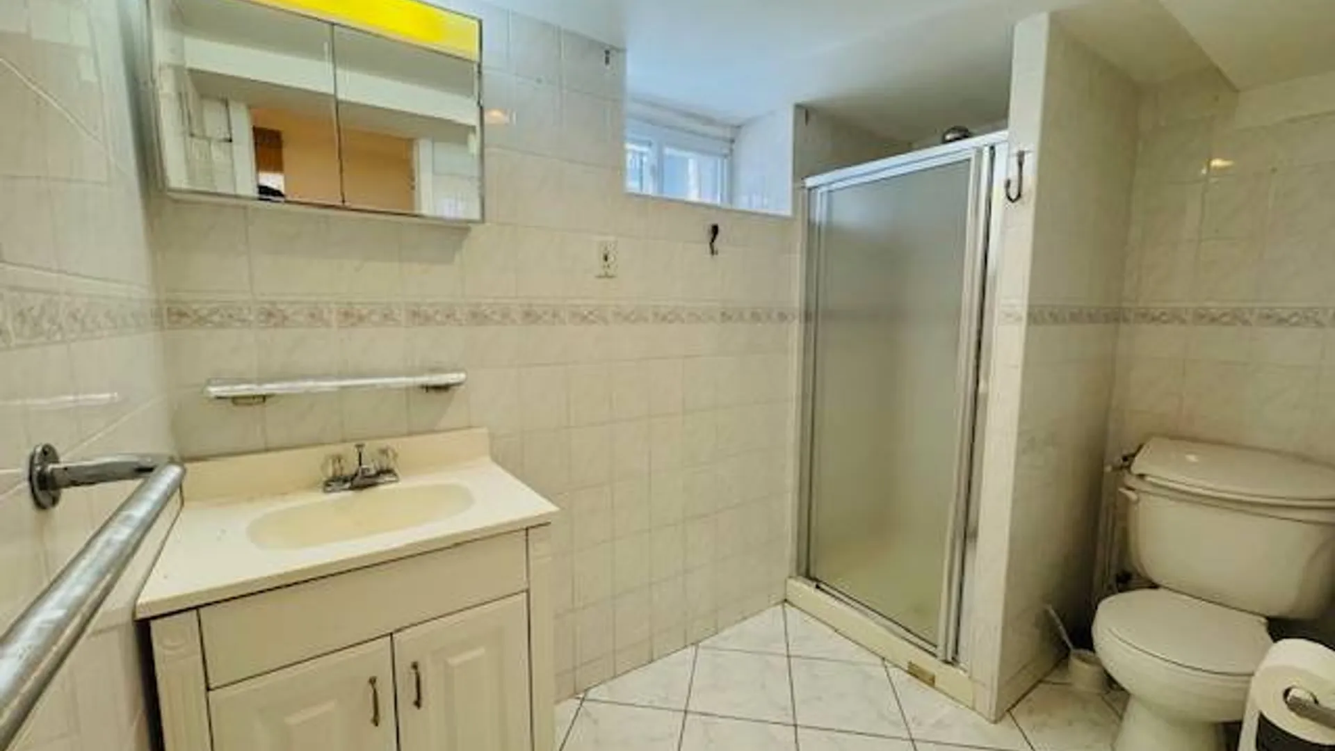 Property at 80-42 168th Street, JAMAICA ESTATES, NY 11432 23