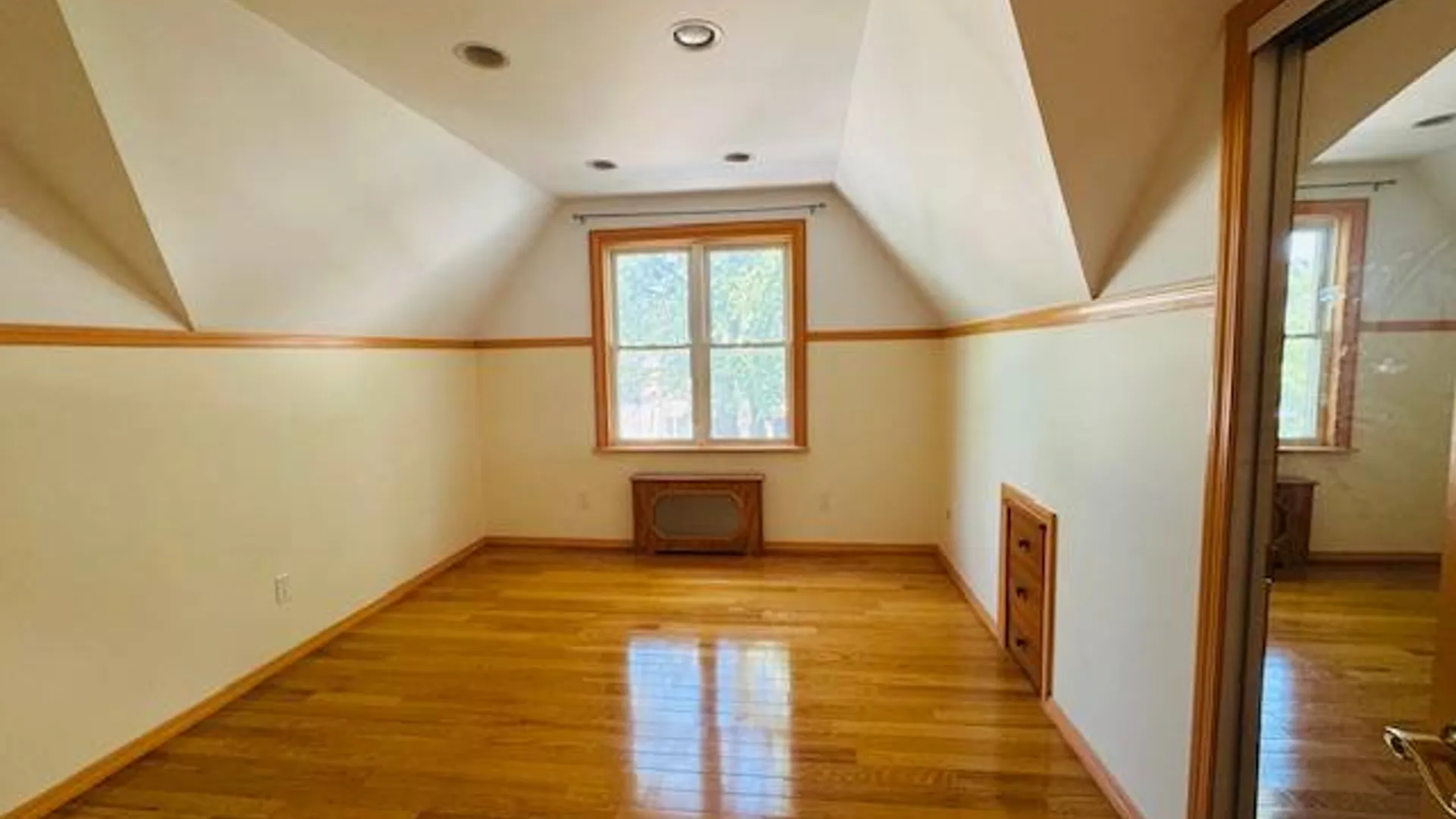 Property at 80-42 168th Street, JAMAICA ESTATES, NY 11432 26