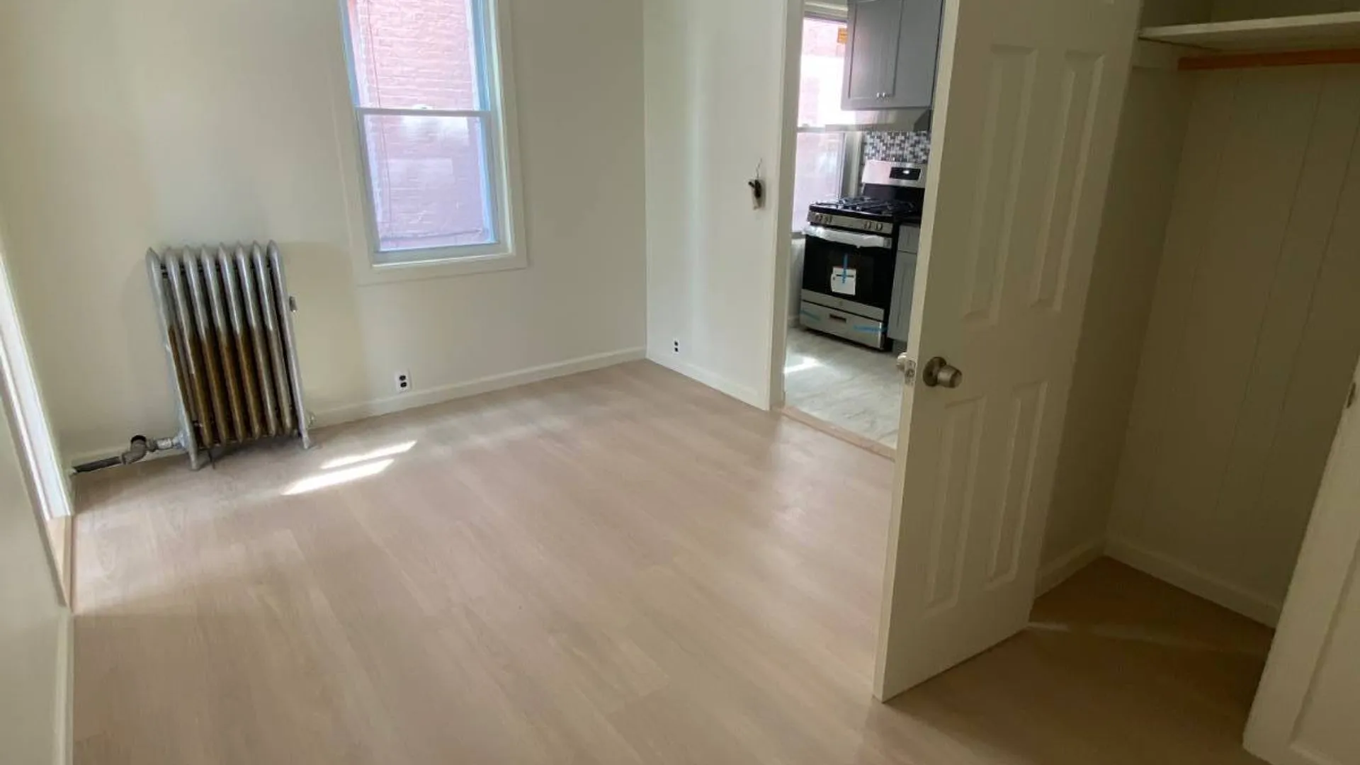 Property at 2222 Newbold Ave, Bronx, NY 10462 9