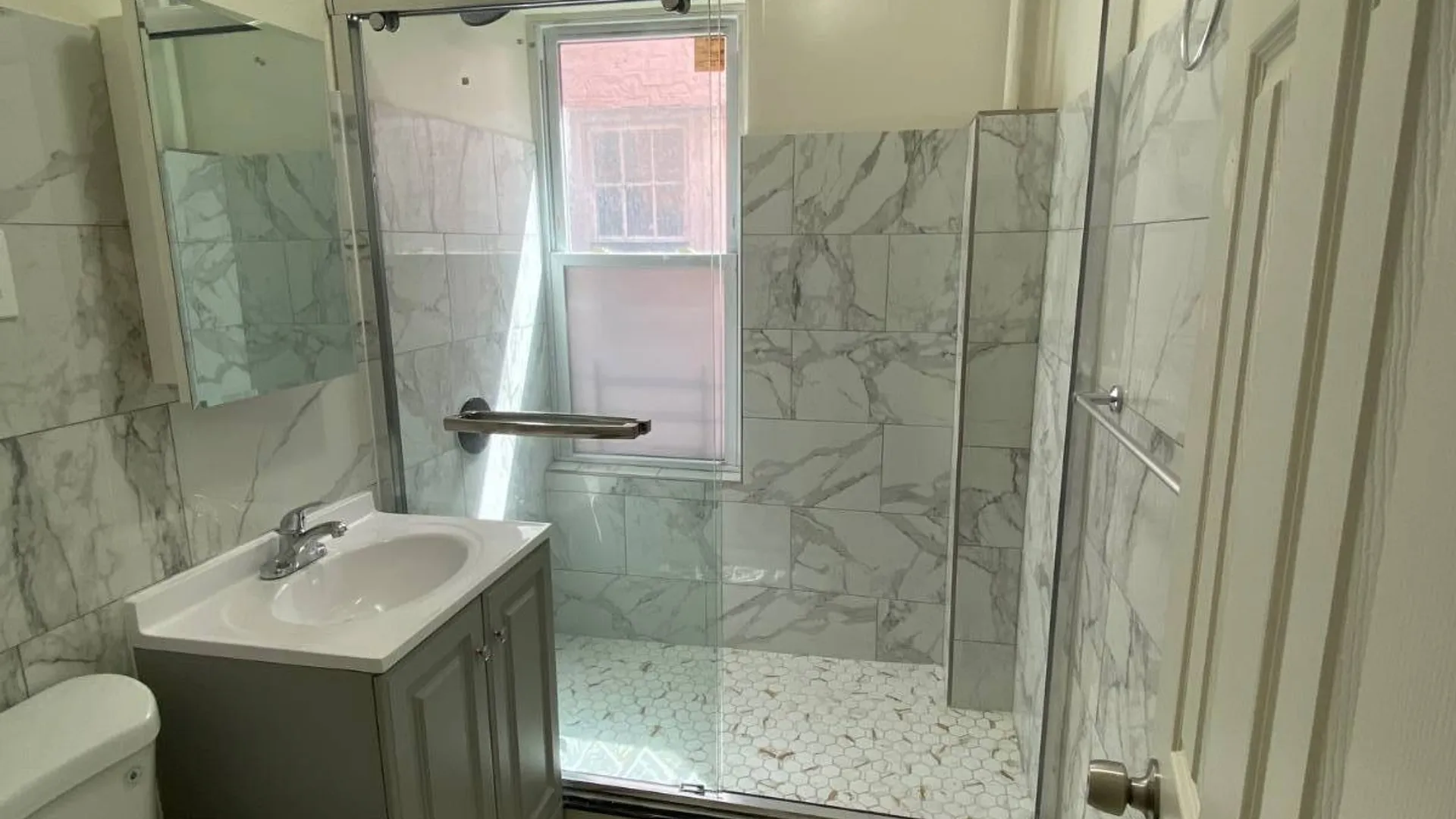 Property at 2222 Newbold Ave, Bronx, NY 10462 11