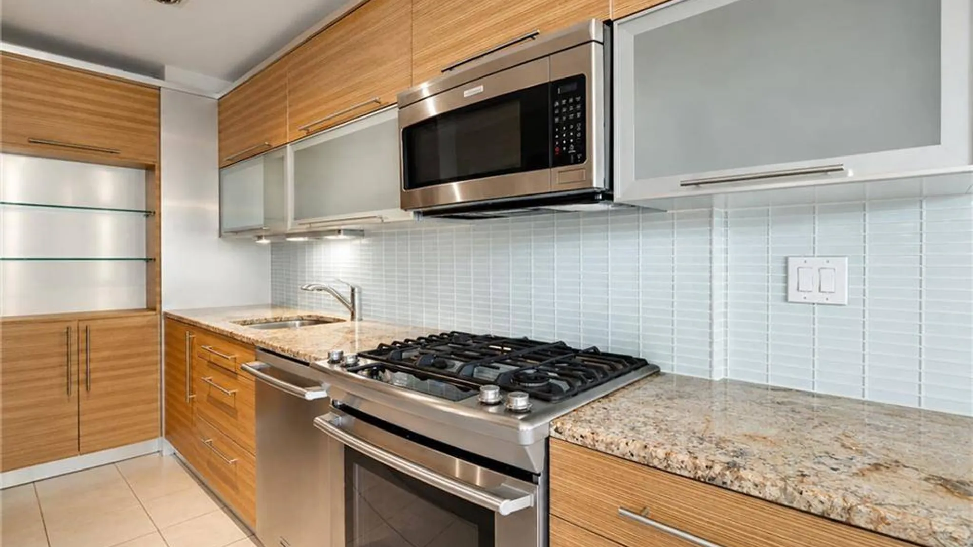 Property at 2915 W 5th St, Brooklyn, NY 11224 5