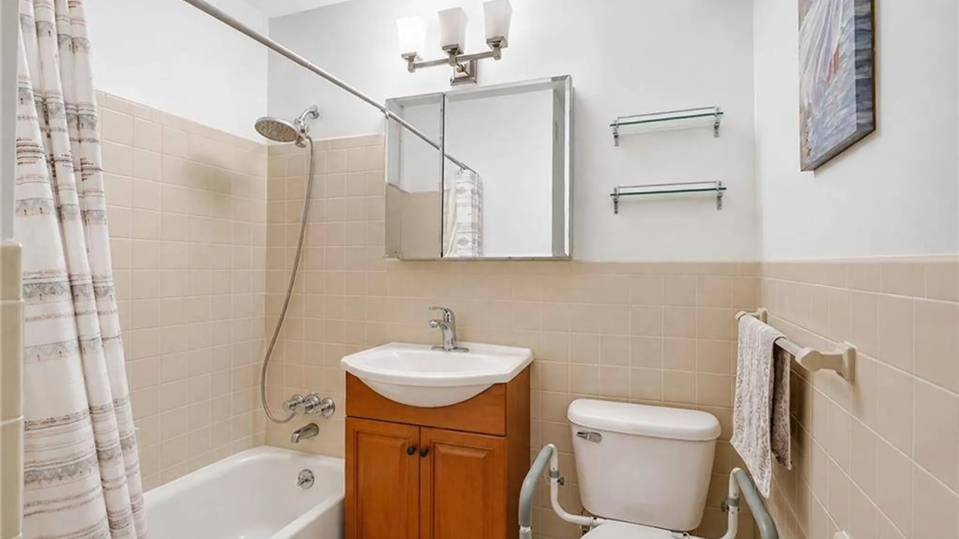 Property at 2915 W 5th St, Brooklyn, NY 11224 10