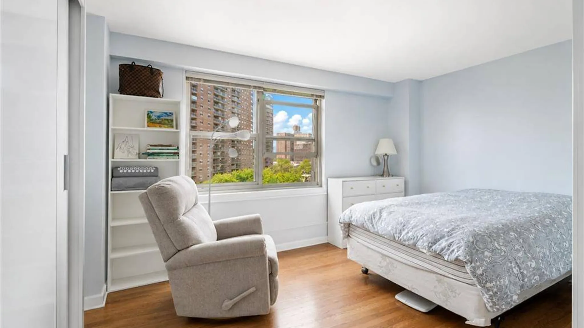 Property at 2915 W 5th St, Brooklyn, NY 11224 11
