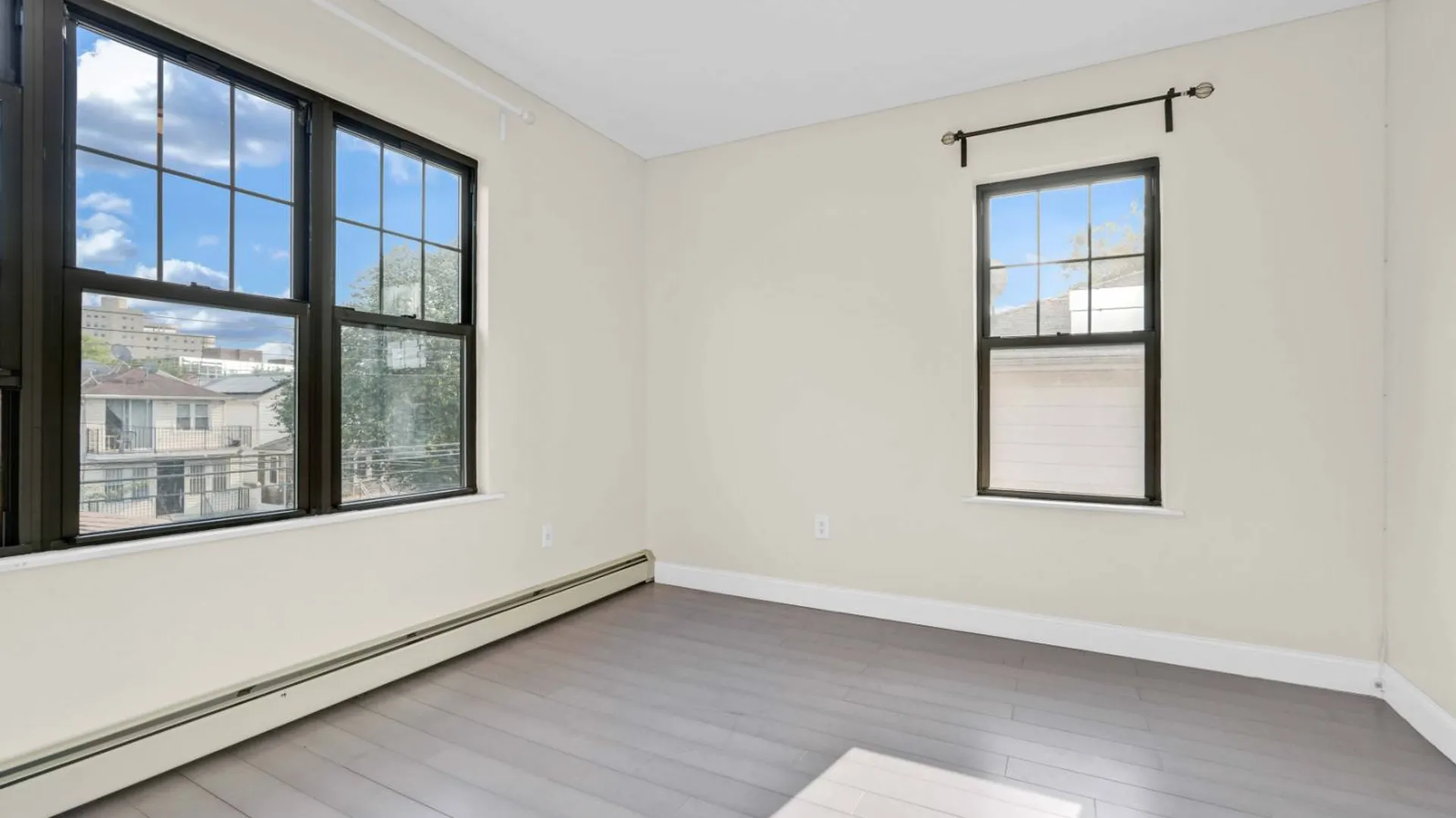 Property at 160-15 79th ave, Fresh Meadows, NY 11366 4
