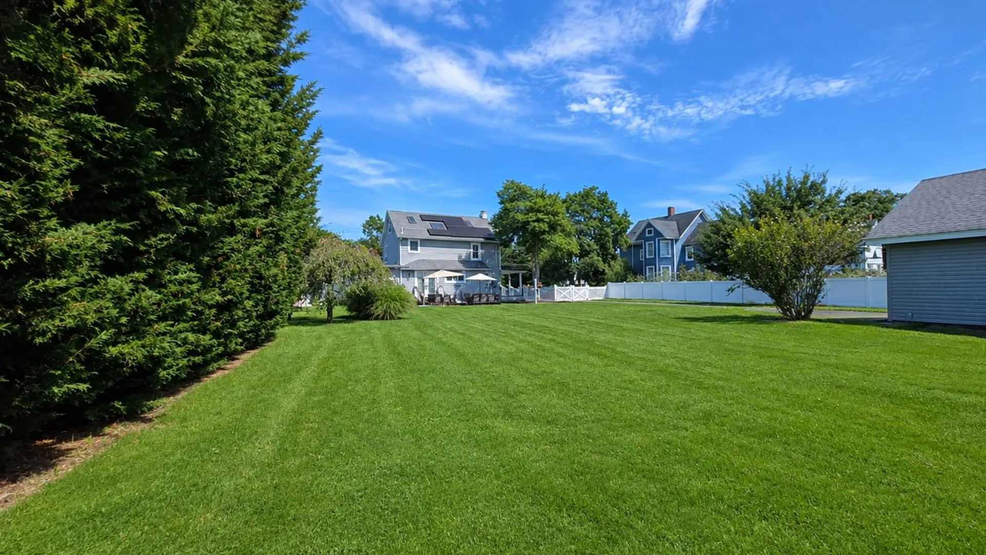 Property at 9 Ocean Ave, Amityville, NY 11701 41