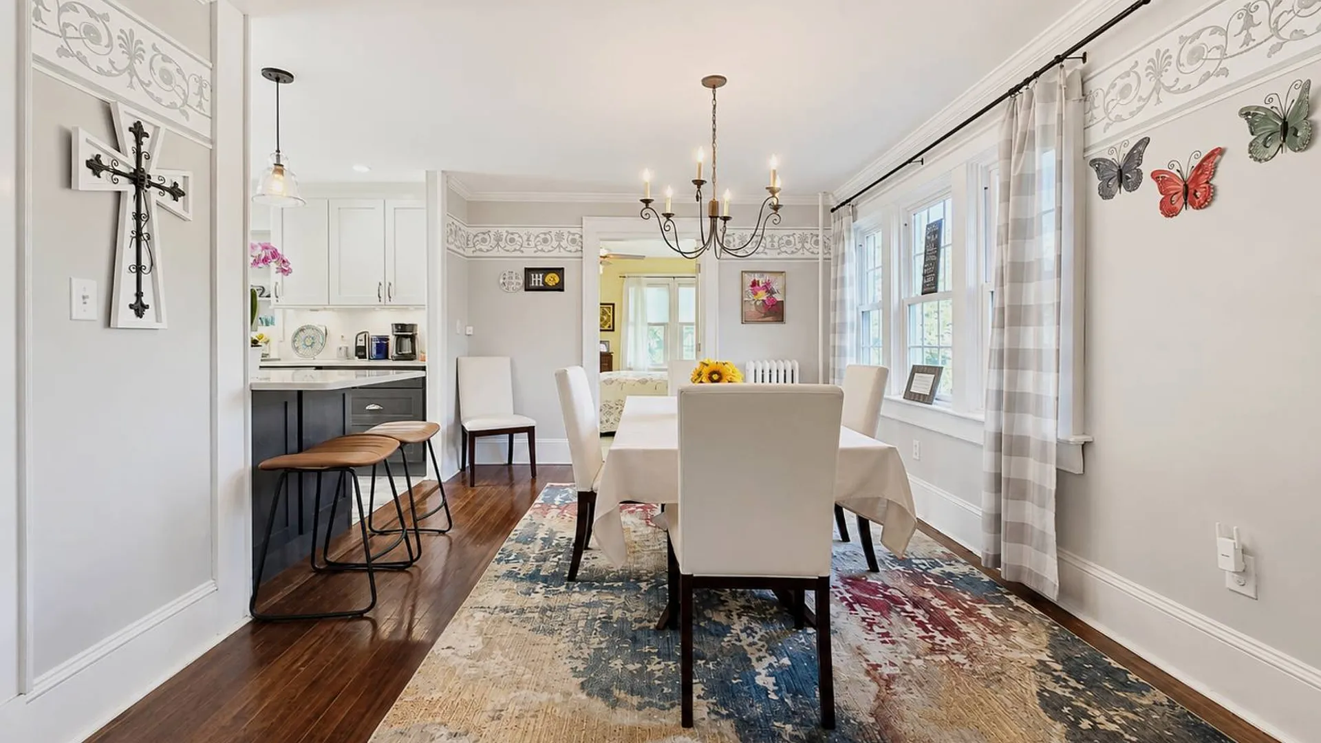 Property at 9 Ocean Ave, Amityville, NY 11701 9