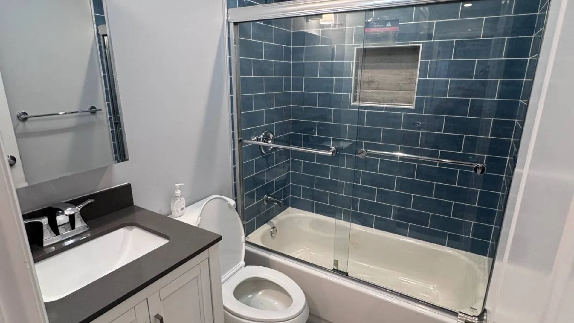 Property at 45 Berkeley Place, Massapequa, NY 11758 11