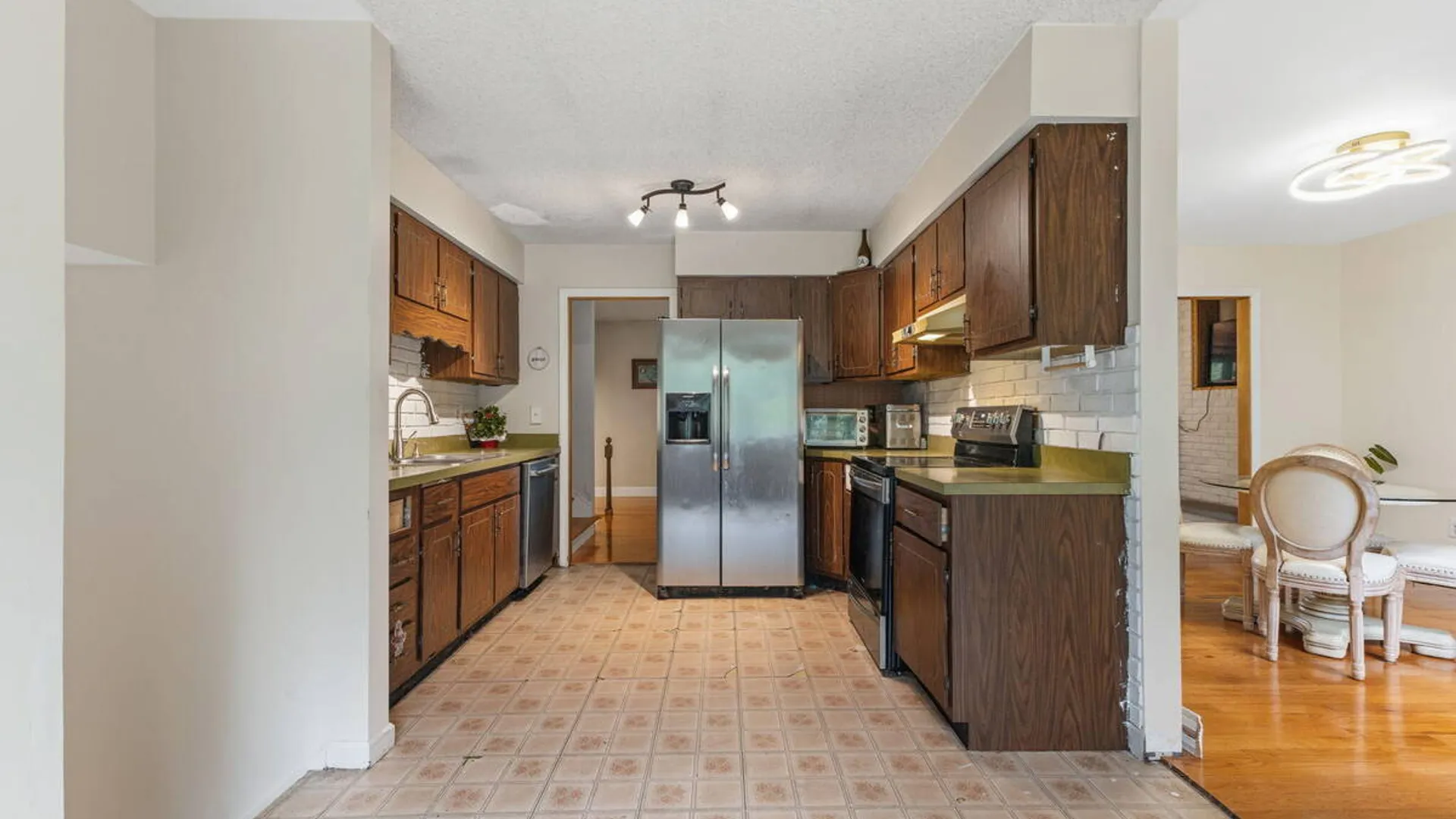 Property at 23 Sunset Drive, Queensbury, NY 12804 15