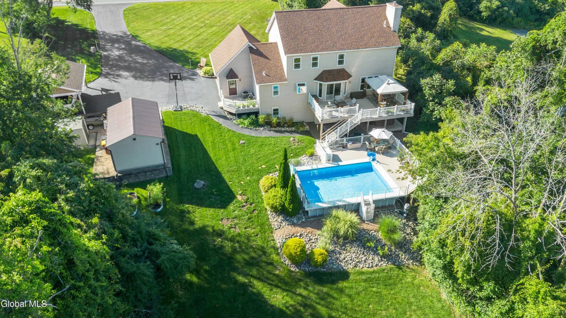 Property at 316 Farm To Market Road, Halfmoon, NY 12118 48