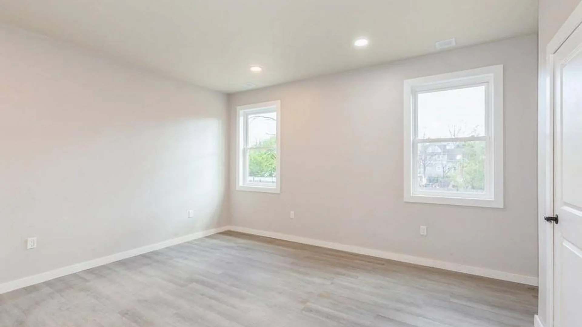 Property at 125 Lynbrook Drive, Mastic Beach, NY 11951 15