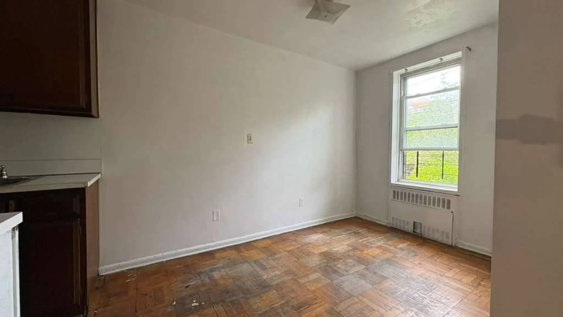 Property at 110 Brooklyn Avenue, Freeport, NY 11520 4